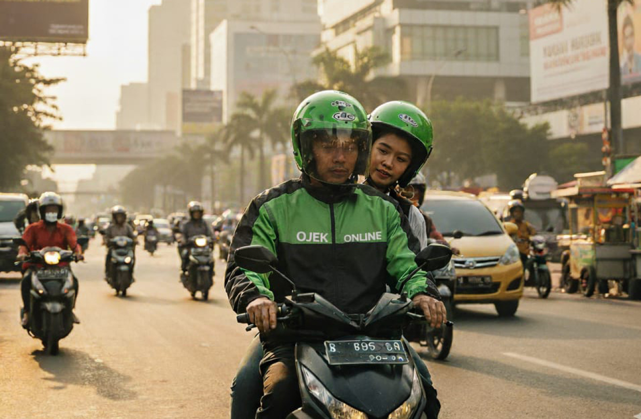 Adian Napitupulu Dorong Sistem Berlangganan Ojek Online, Alternatif Komisi yang Lebih Adil?