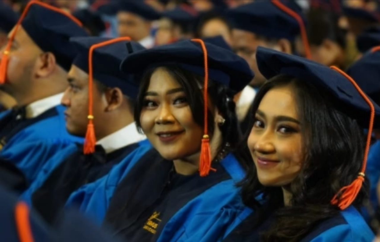 85,93% Lulus dan Langsung Bekerja, BINUS Malang Kukuhkan 398 Digital Technopreneur Siap Berkarier Global