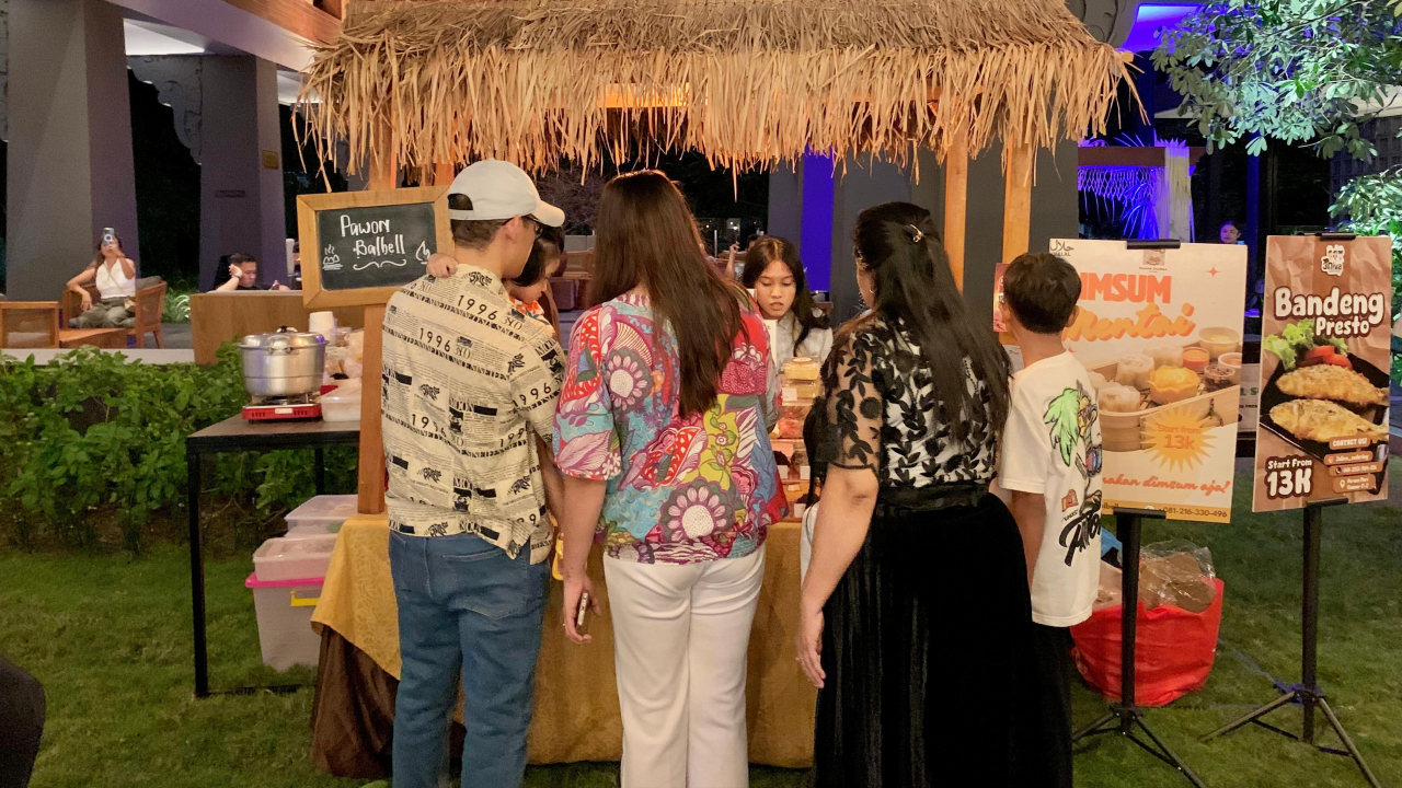 Salah satu stand kuliner saat Kokoon Kuliner Nusantara Vol. 3, Kokoon Hotel Banyuwangi. Foto: Dok-Kokoon Hotel Banyuwangi 