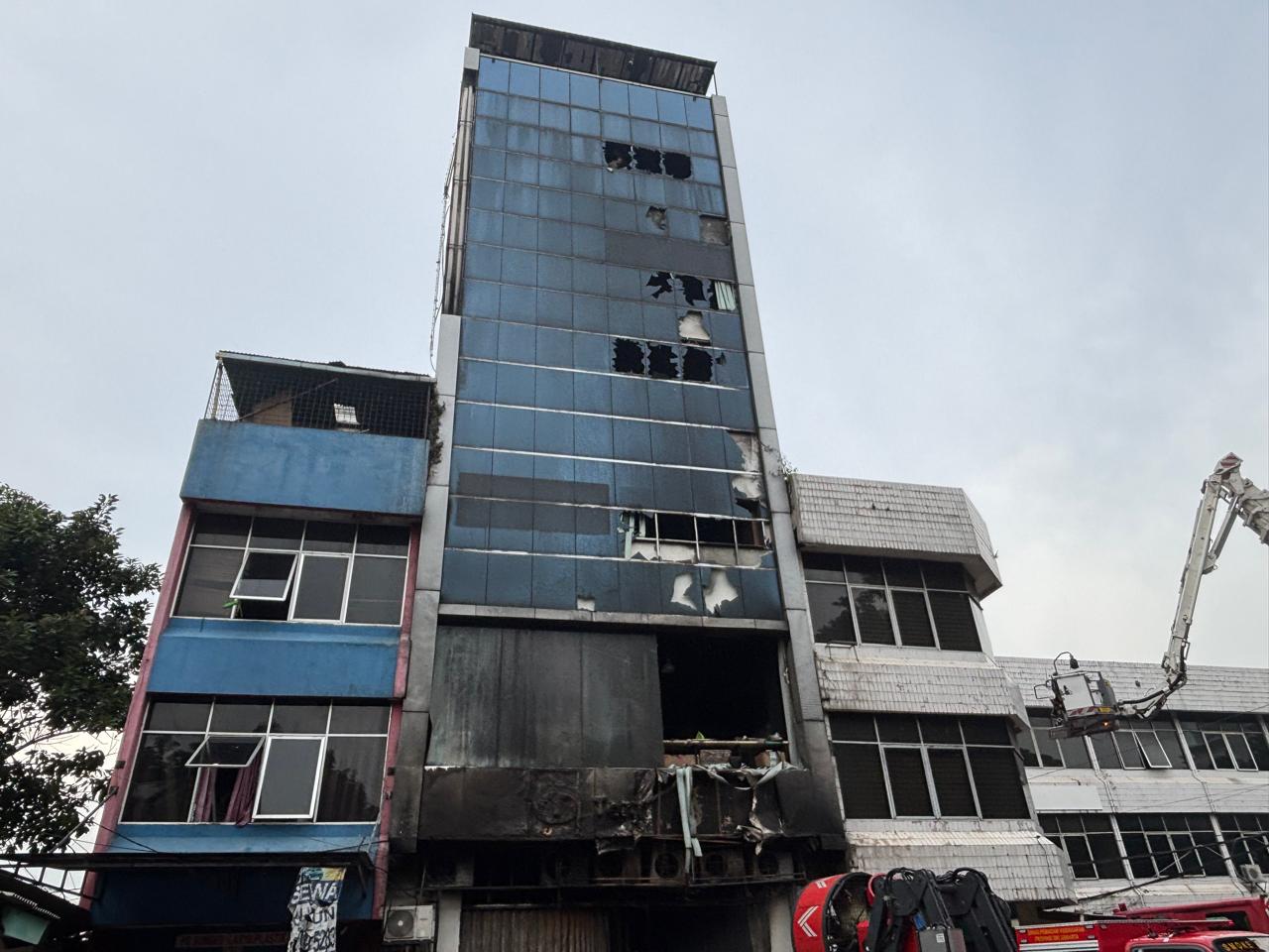 Amanah dan Keadilan, Menimbang Dua Tragedi di Tahun 2025