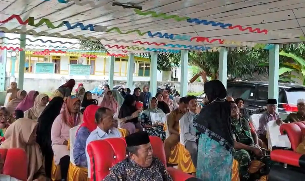 Menyingkap Tabir Etnomedisin Maluku, Tim Farmasi Unair Standarisasi Ramuan Ibu Pasca Persalinan di Negeri Kaitetu