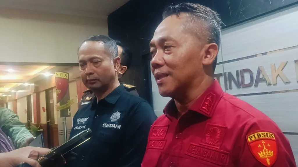 Kejati Jatim Hentikan Proses Hukum Guru Honorer yang Rangkap Jabatan di Probolinggo 
