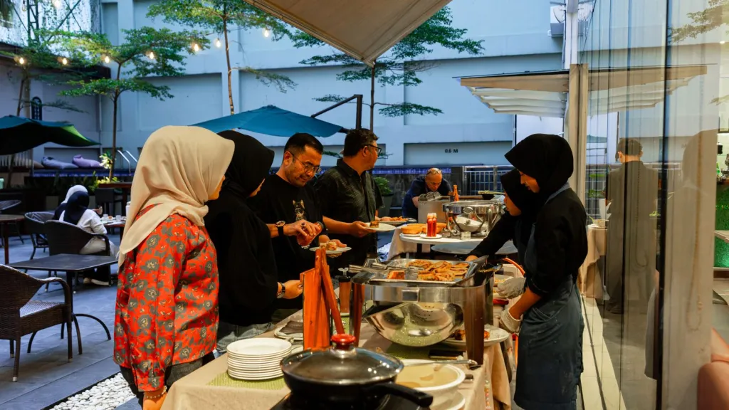 ARTOTEL Harmoni Jakarta Hadirkan “A Wishful Ramadan”, Paket Iftar Buffet dan Menginap Mulai Rp149 Ribu