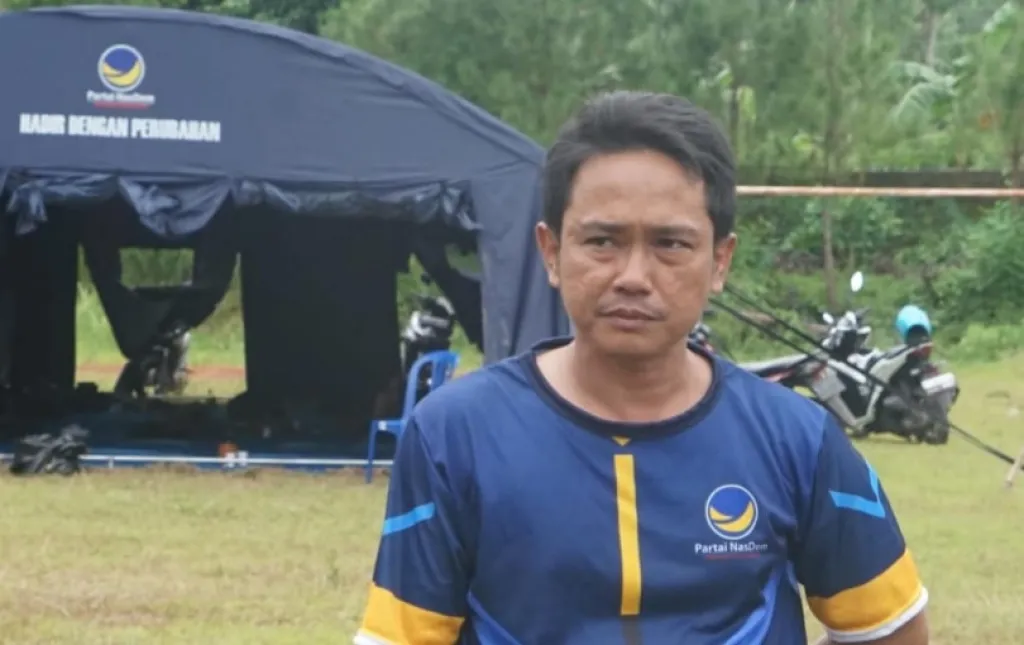 Kader NasDem Deni Prasetya Protes Sampul dan Isi Berita PT NasDem Indonesia Raya Tbk