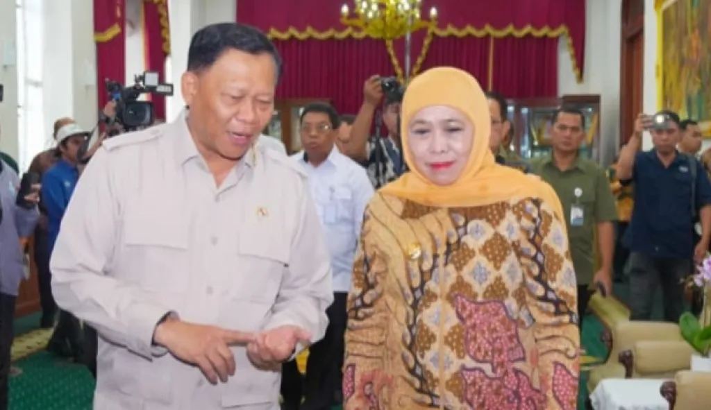 Gubernur Khofifah Dukung Percepatan Pembangunan Giant Sea Wall 