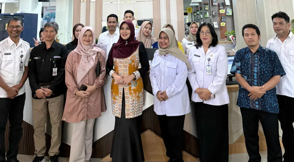 Senator Lia Istifhama Takjub Lompatan Perpus Jatim, Apresiasi Kepemimpinan Tiat S. Suwardi