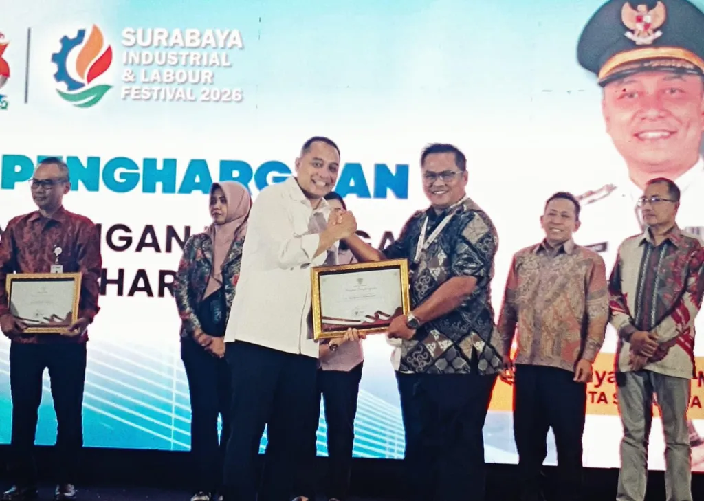 Indomaret Cabang Gresik Raih Penghargaan Penyerapan Tenaga Kerja Lokal Terbaik di SIL Festival 2026