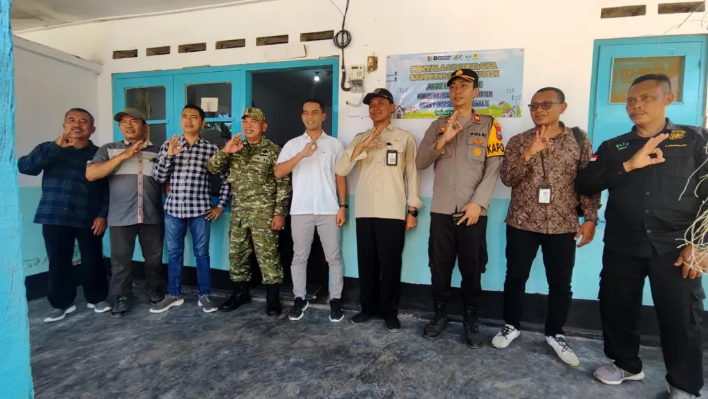 PTPN I Regional 5 Nyalakan 101 Sambungan Listrik di Perkebunan Jember