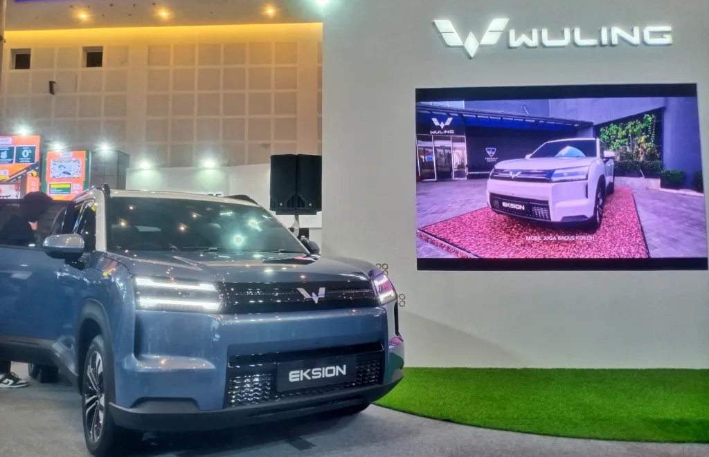 Wuling Eksion SUV Keluarga Tujuh Seater Diperkenalkan di Ajang IIMS Surabaya 2026