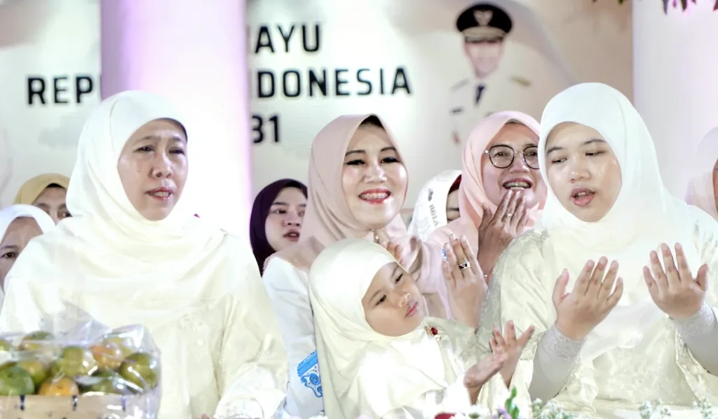 Senator Lia Istifhama Apresiasi Sholawat Kemerdekaan di Grahadi, UMKM Jatim Ikut Rasakan Berkah