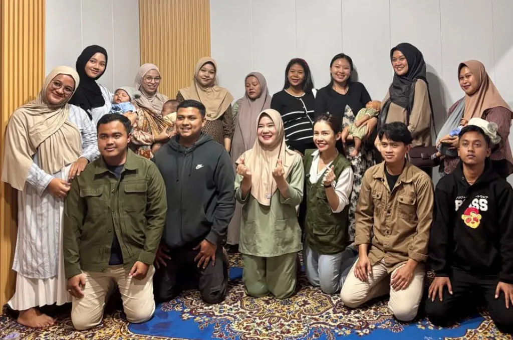 Pekan ASI Sedunia 2026, Mom Uung dan Bidanku Afita Edukasi Teknik Menyusui yang Benar untuk Dukung ASI Eksklusif