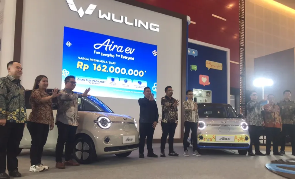 Wuling Aira EV Meluncur di GIIAS Surabaya 2026, Harga Mulai Rp162 Juta