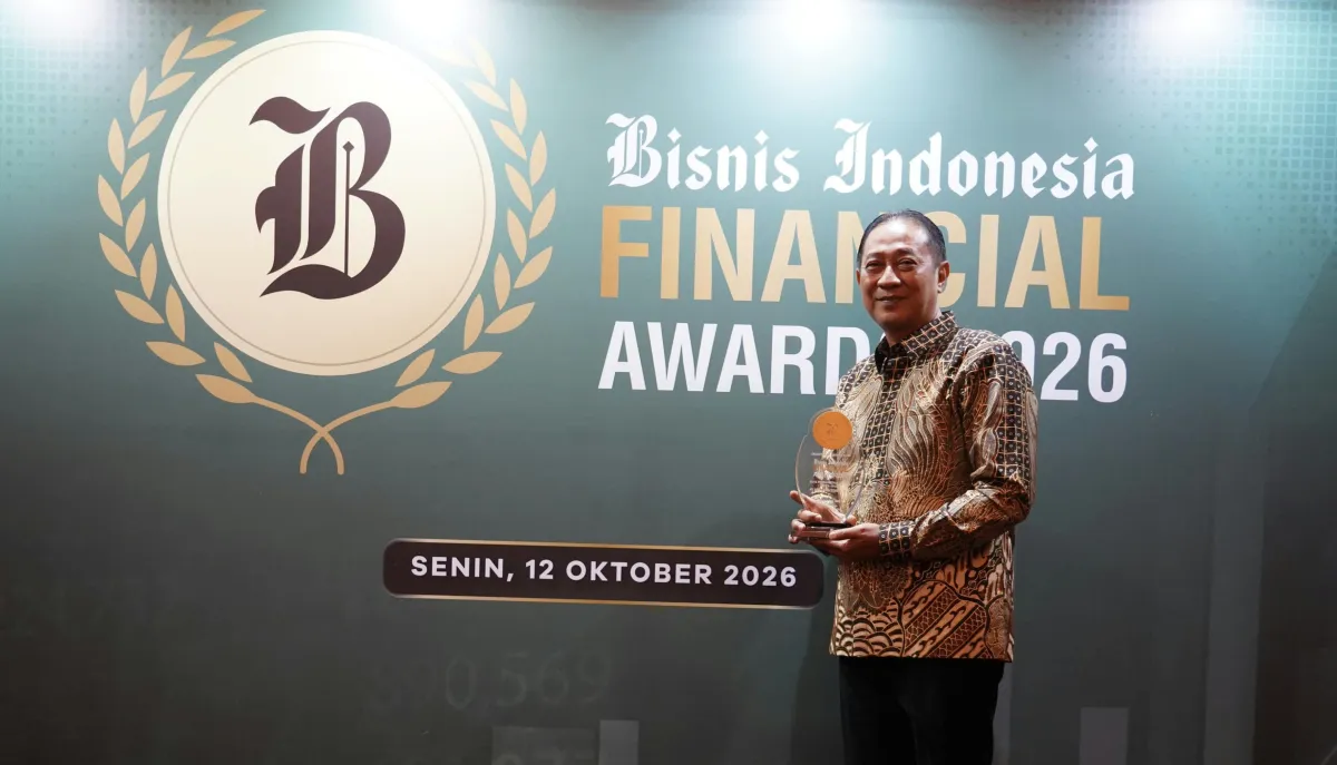 Bank Jatim Raih Tiga Penghargaan, Perkuat Kinerja Bisnis dan Kualitas Layanan 