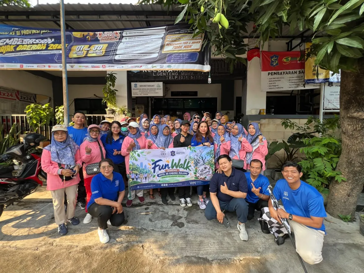 Hotel 88 Embong Malang Ajak Kader KSH dan PKK Genteng Jalan Sehat, Perkuat Kedekatan dengan Warga
