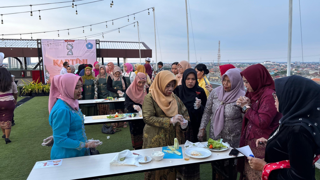 Semangat Kartini dari Dapur Luminor Hotel Sidoarjo, Ajak Perempuan Berkreasi Lewat Tantangan Misteri