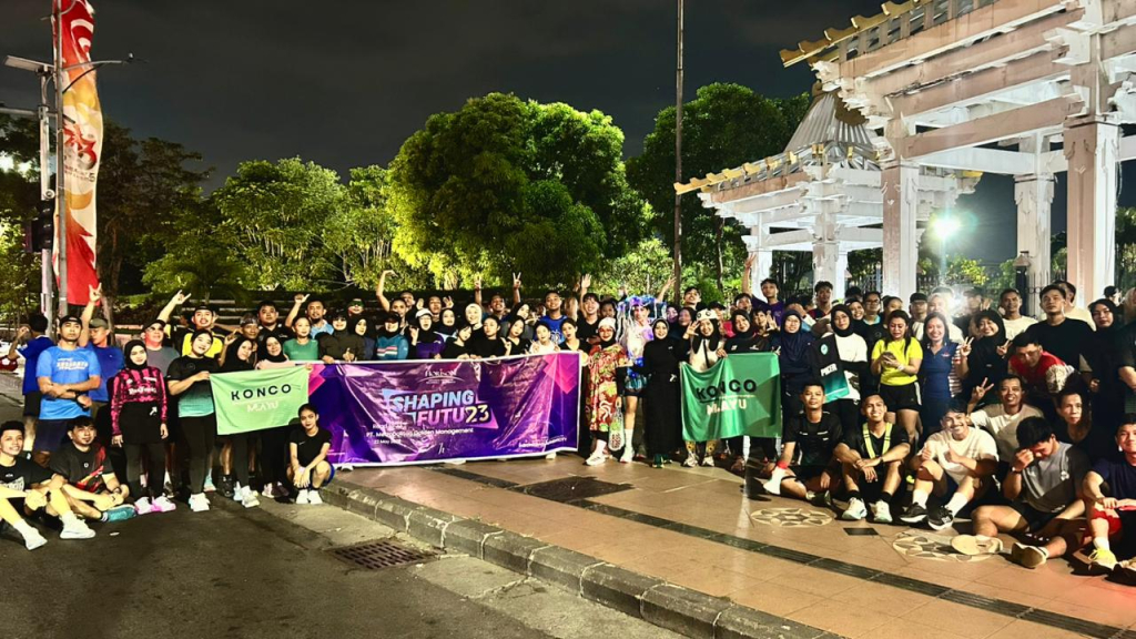 Horison Arcadia Heritage Surabaya Gendeng Konco Mlayu Gelar "Heritage Night Run" Hidupkan Sport Tourism Heritage