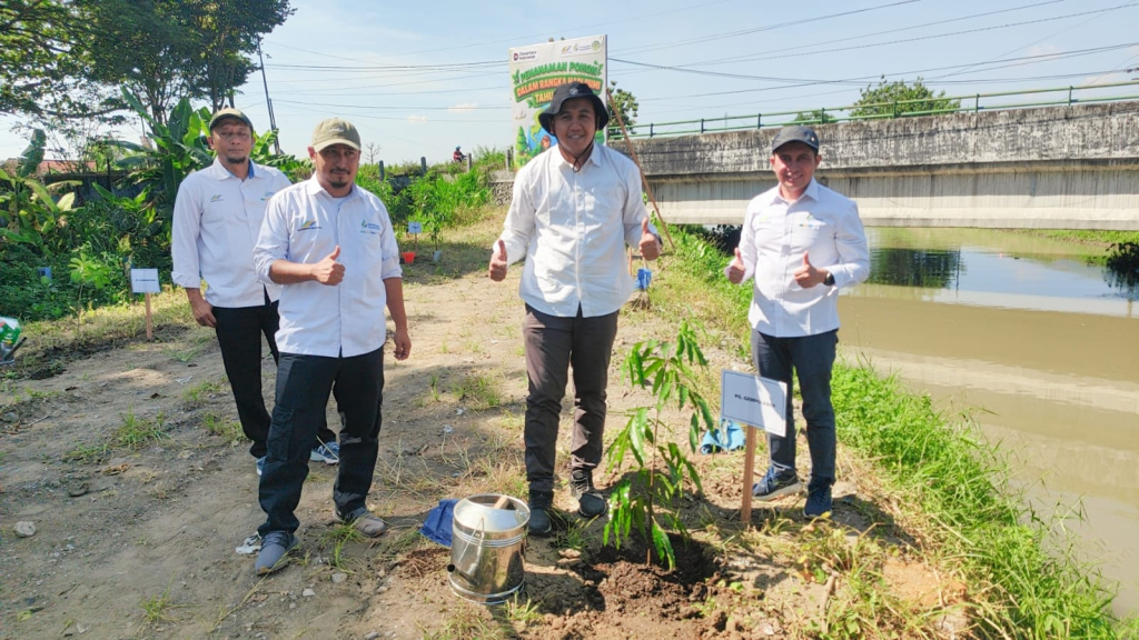 PT Sinergi Gula Nusantara Gelar Gerakan Hijau Serentak, Tanam Bibit Pohon untuk Dukung ESG dan Keberlanjutan