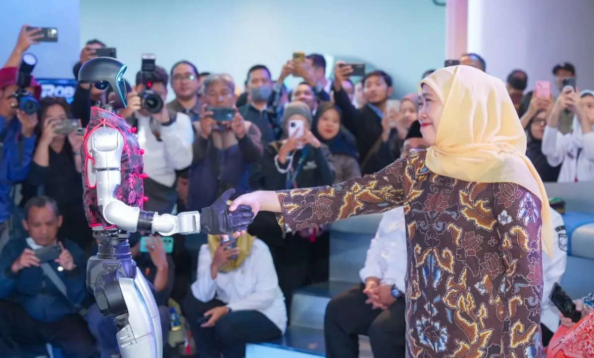 Gubernur Khofifah Tekankan Pentingnya Integrasi Kemajuan Teknologi dengan Nilai-Nilai Budaya Lokal