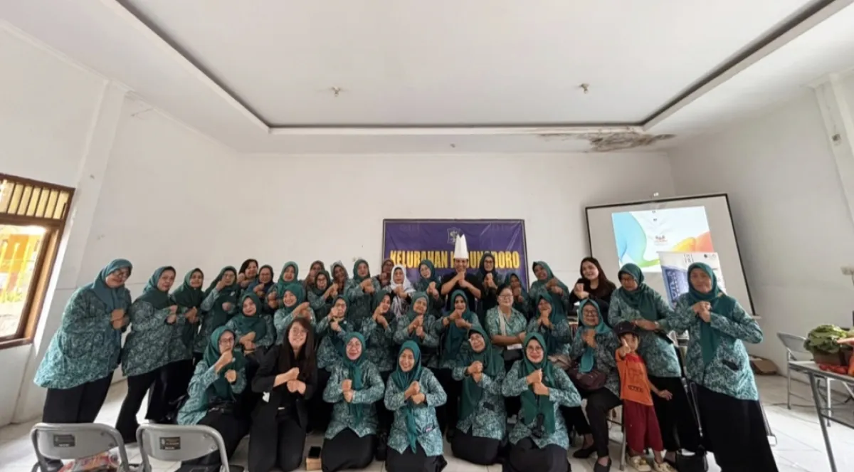 Hotel 88 Kedungsari Gelar Demo Cooking Bersama Warga Kedungdoro
