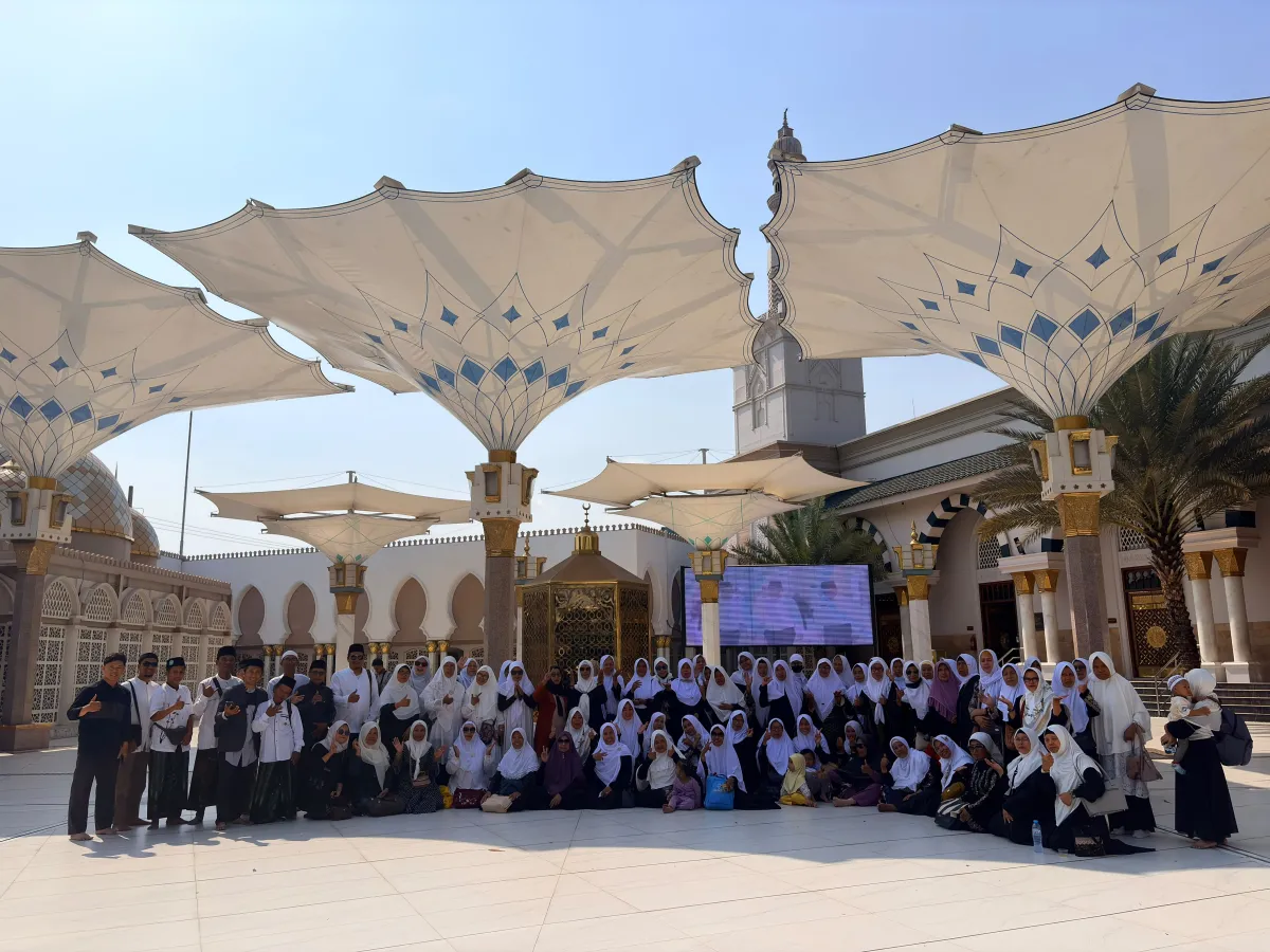 Ratusan Jamaah Ma’an Najah Surabaya Ziarah ke Blitar, Perkuat Ikhtiar Menuju Baitullah